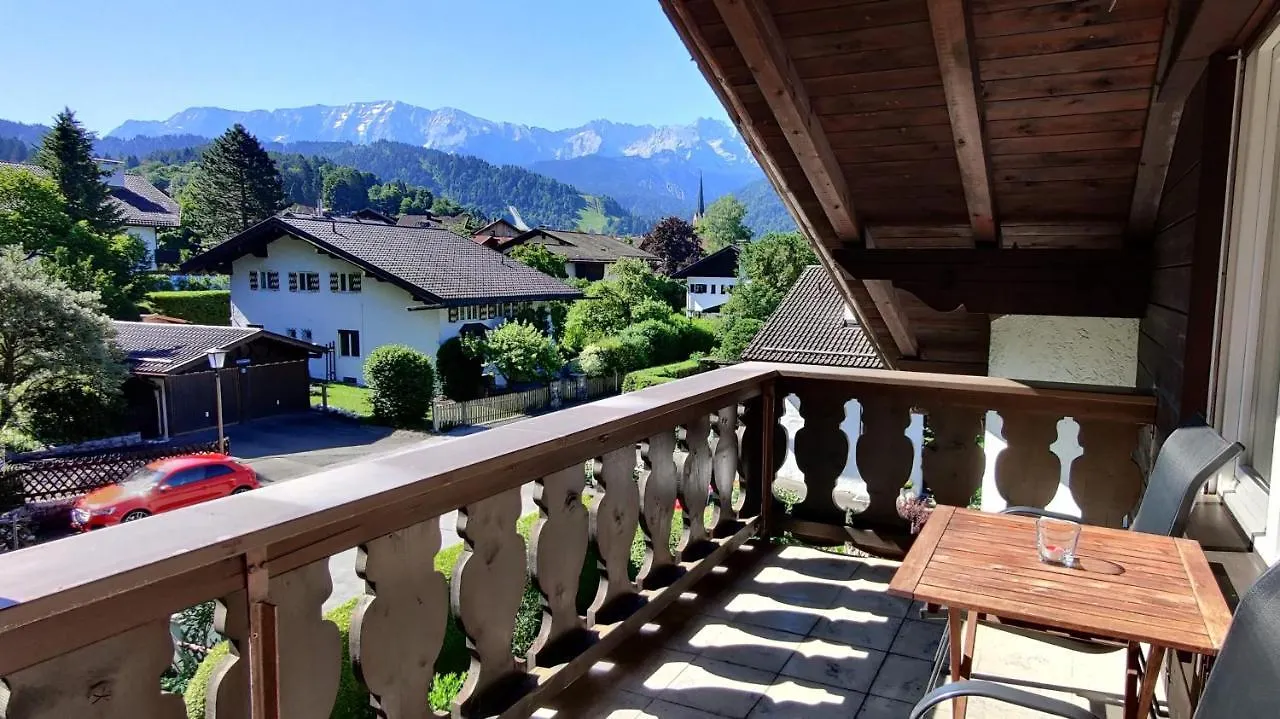 Wettersteinblick Apartment Garmisch-Partenkirchen Germany